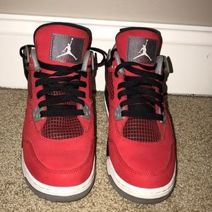 Air Jordan Toro 4s